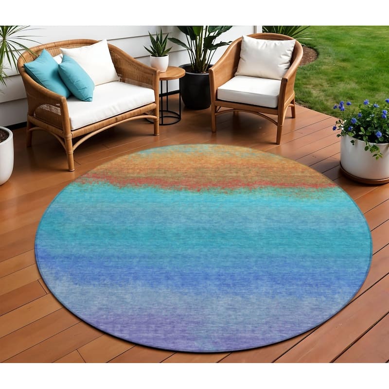 HomeRoots Ombre Transitional Rectangle Outdoor Rug - 8' Round