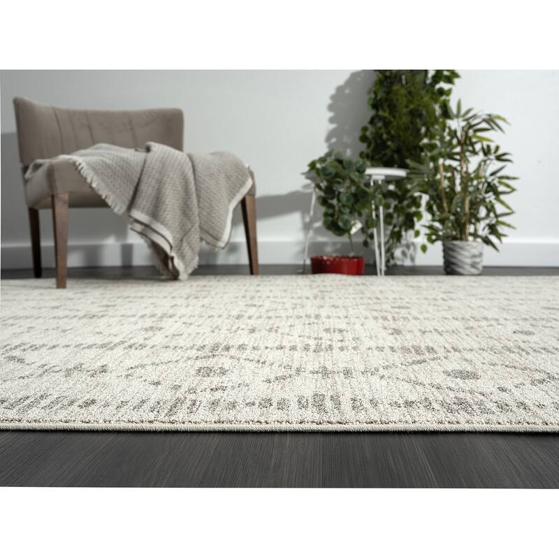 Abani Layla LAY150A Farmhouse Geometric Beige and Brown Area Rug