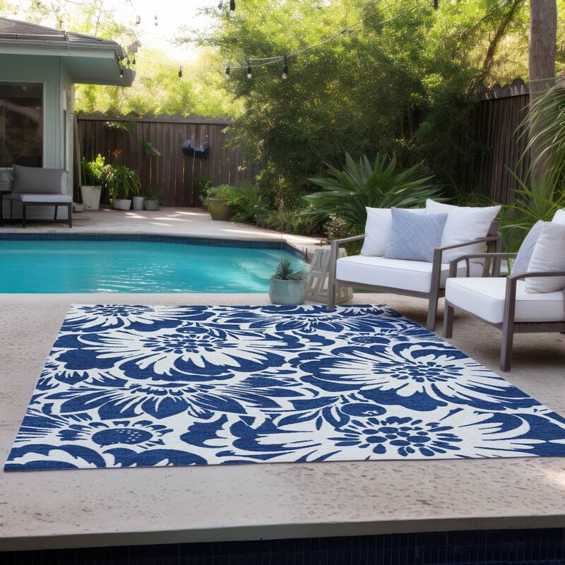 Allova Garden-Inspired Weather Resistant Classic Meets Modern Runner Outdoor Rug