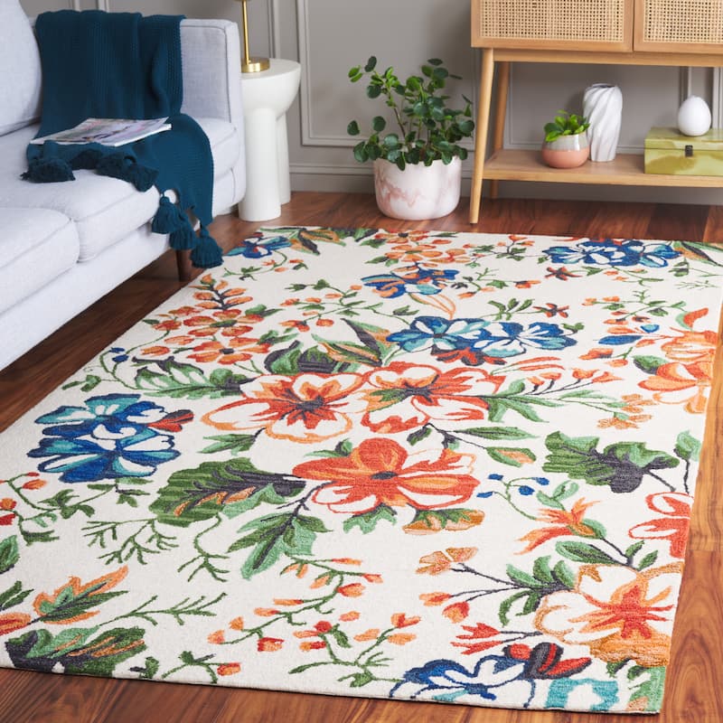 SAFAVIEH Handmade Jardin Engeline Country Wool Rug - 5' x 8' - Ivory/Orange