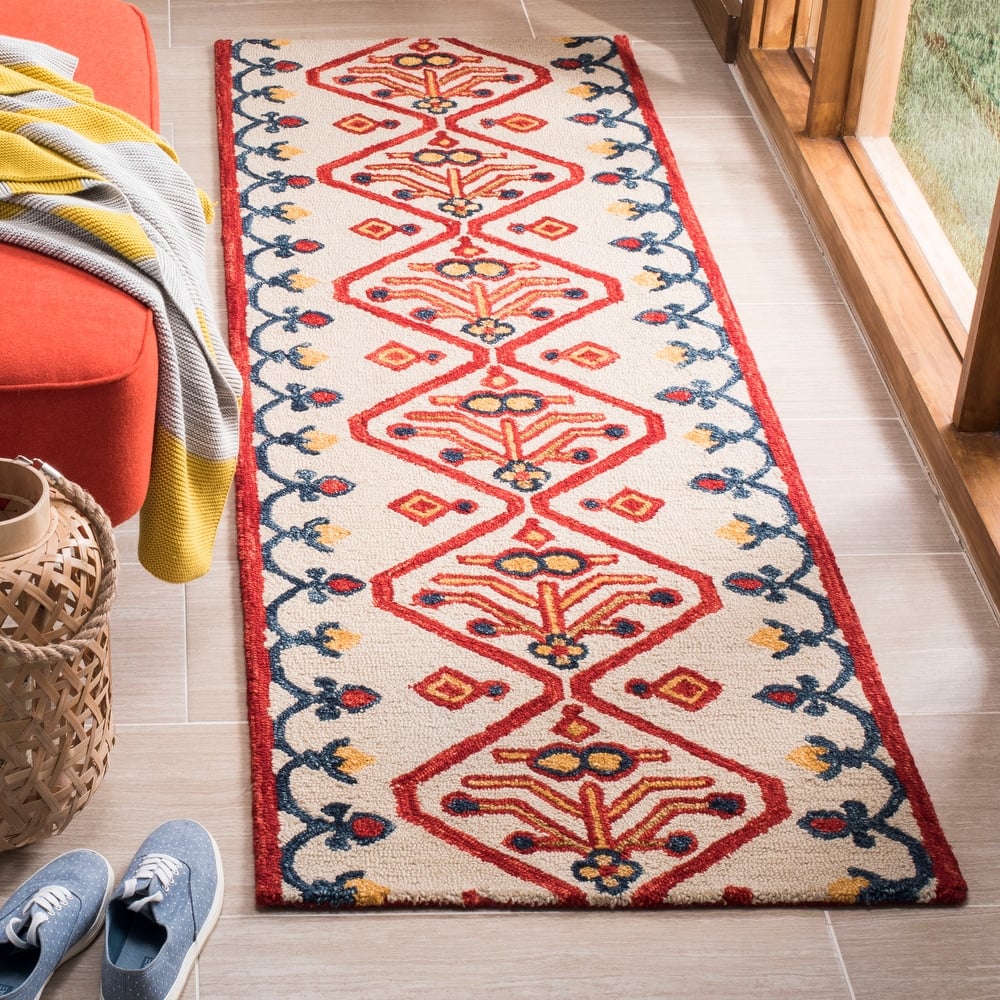 SAFAVIEH Handmade Aspen Giuseppina Boho Tribal Wool Rug