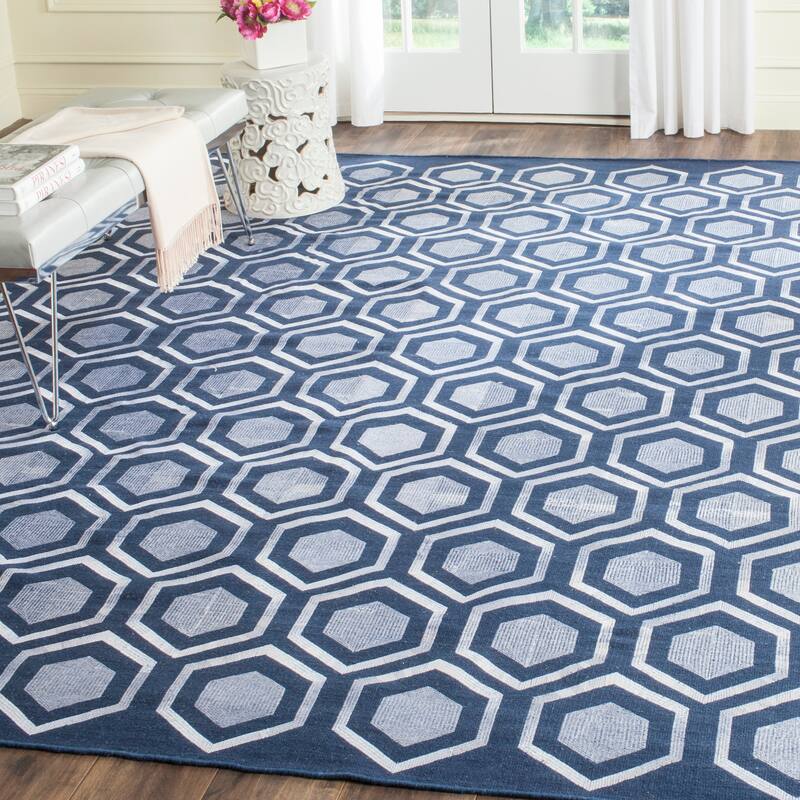SAFAVIEH Handmade Flatweave Kilim Shailee Wool Rug - 8' x 10' - Navy