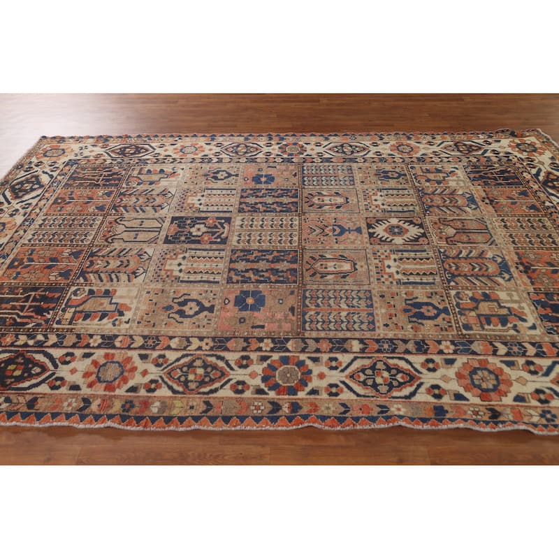 Bakhtiari Persian Vintage Rug Handmade Geometric Wool Carpet - 7'1"x 10'2"