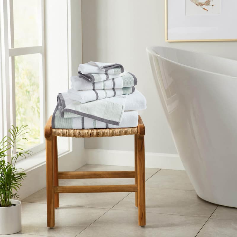 Linery & Co. Luxury Cotton Decorative Towel Set.