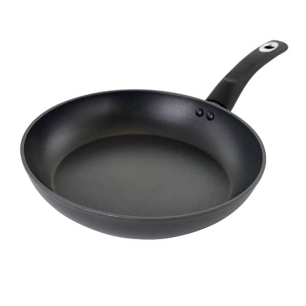 https://ak1.ostkcdn.com/images/products/is/images/direct/d5429dadd49d79f849aa5bf91ec537c1f329b736/Oster-Cuisine-Bissett-Aluminum-Nonstick-10-Inch-Frying-Pan-in-Black-with-Bakelite-Handles.jpg?impolicy=medium