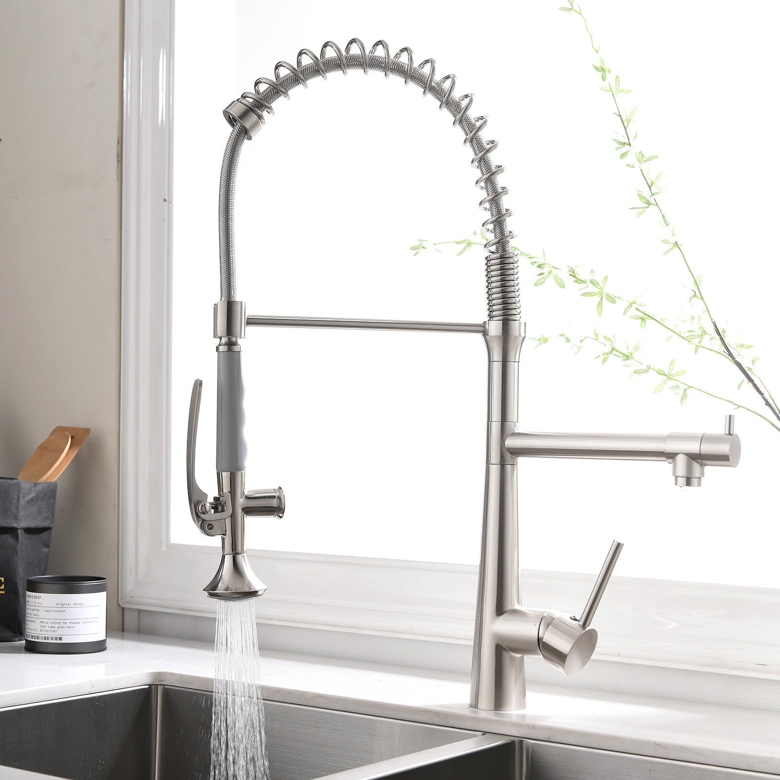 Modern Kitchen Faucet With Pull Down Sprayer – Stainless Steel, 360° Swivel, Brushed Nickel, 2 Spray Modes