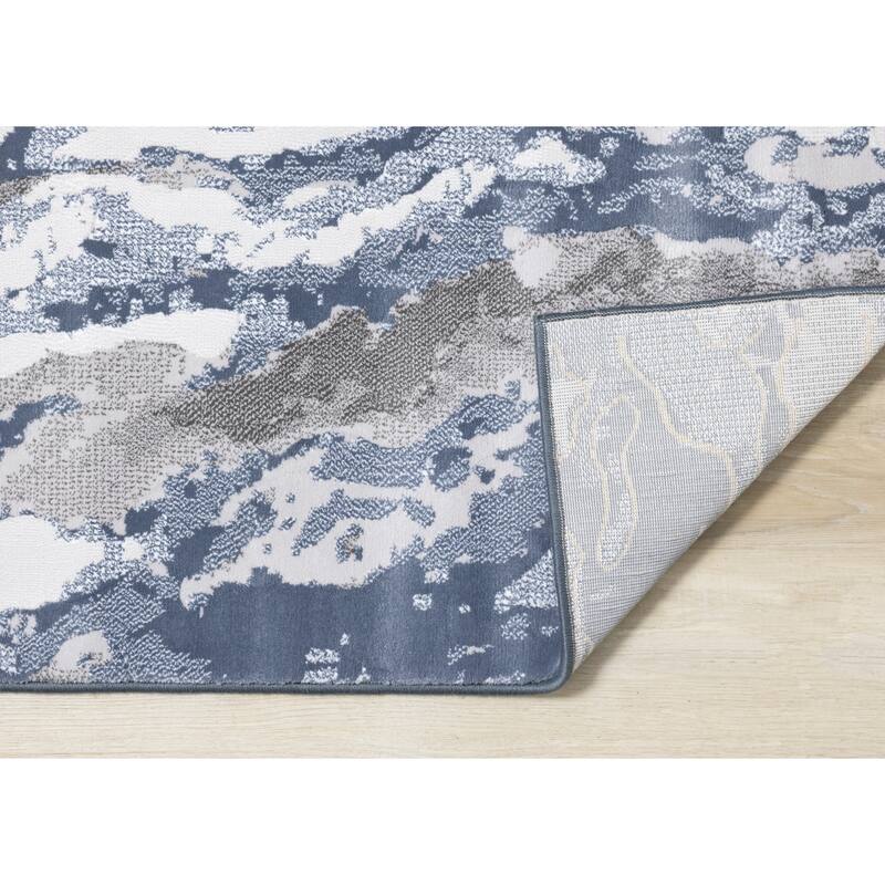 Isabelle Collection - Blue/White/Beige Rushing Water Rug - 5'3" x 7'7"
