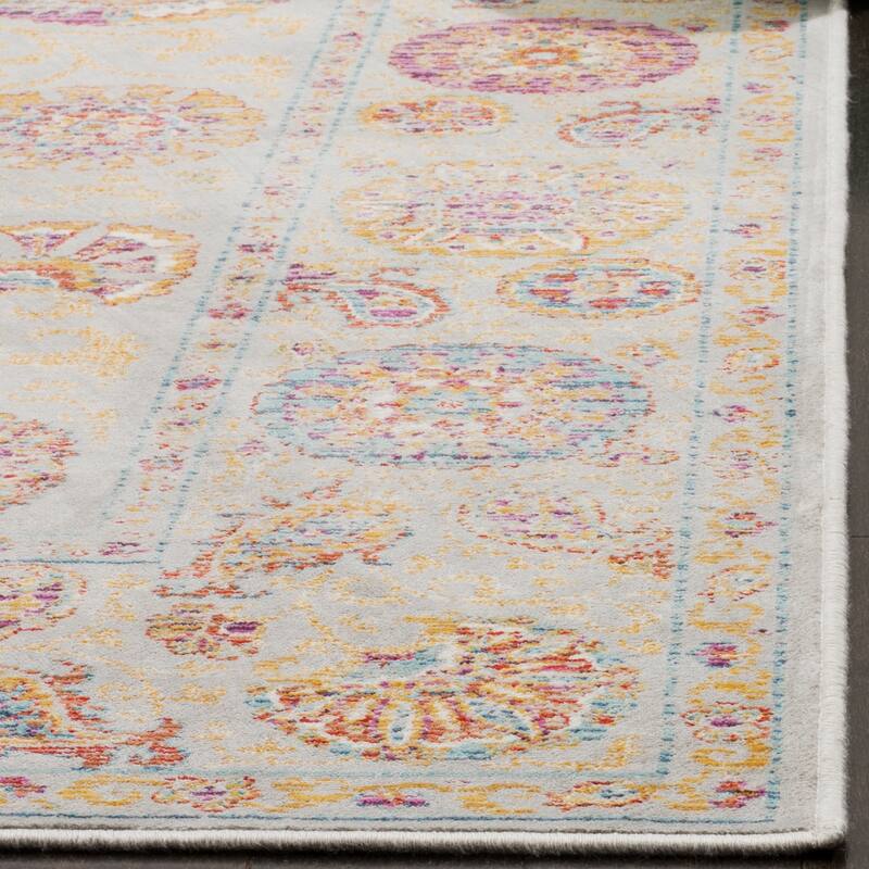 SAFAVIEH Sevilla Alixe Traditional Oriental Viscose Rug