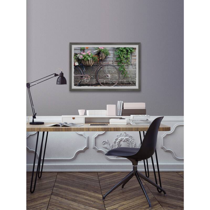Bike Planter Framed Wall Art, Nature-Inspired Accent - Refreshing Botanical Touch for Your Walls