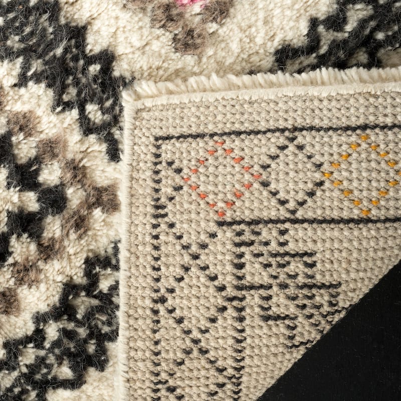 SAFAVIEH Hand-knotted Kenya Farnaz Southwestern Tribal Wool Rug