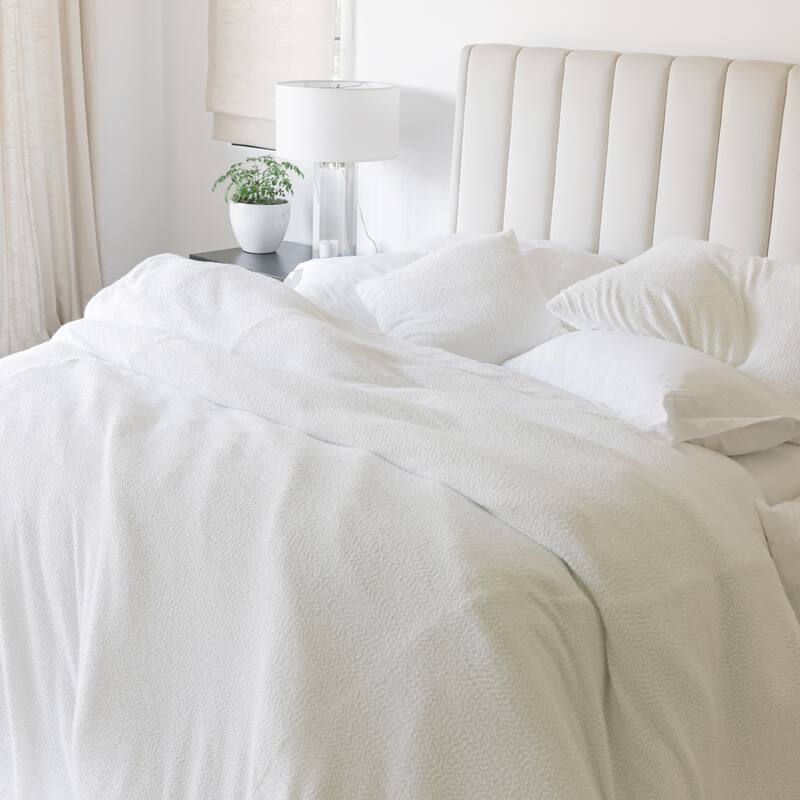 Jennifer Adams Chunky Super Soft Boucle Comforter