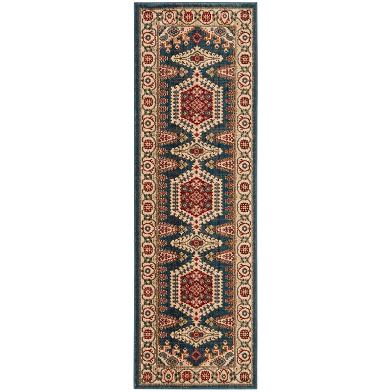 SAFAVIEH Kashan Gerri Oriental Rug with Fringe