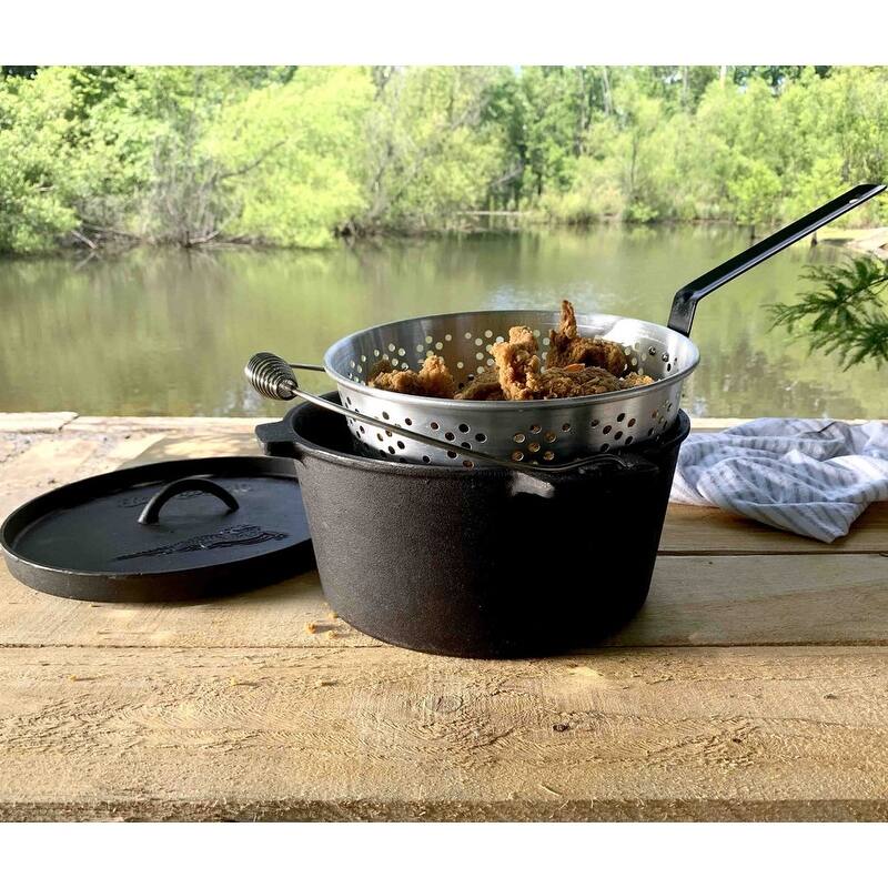 Bayou Classic® 14-qt Cast Iron Dutch Oven with Lid