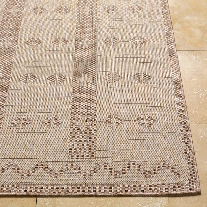 Livabliss Kaylin Indoor/ Outdoor Geometric Stripe Area Rug