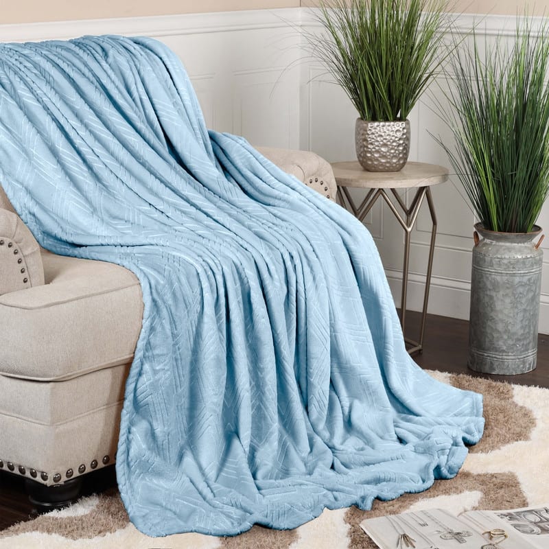Superior Atka Diamond Soft Fluffy Fleece Blanket - Throw XL - Light Blue