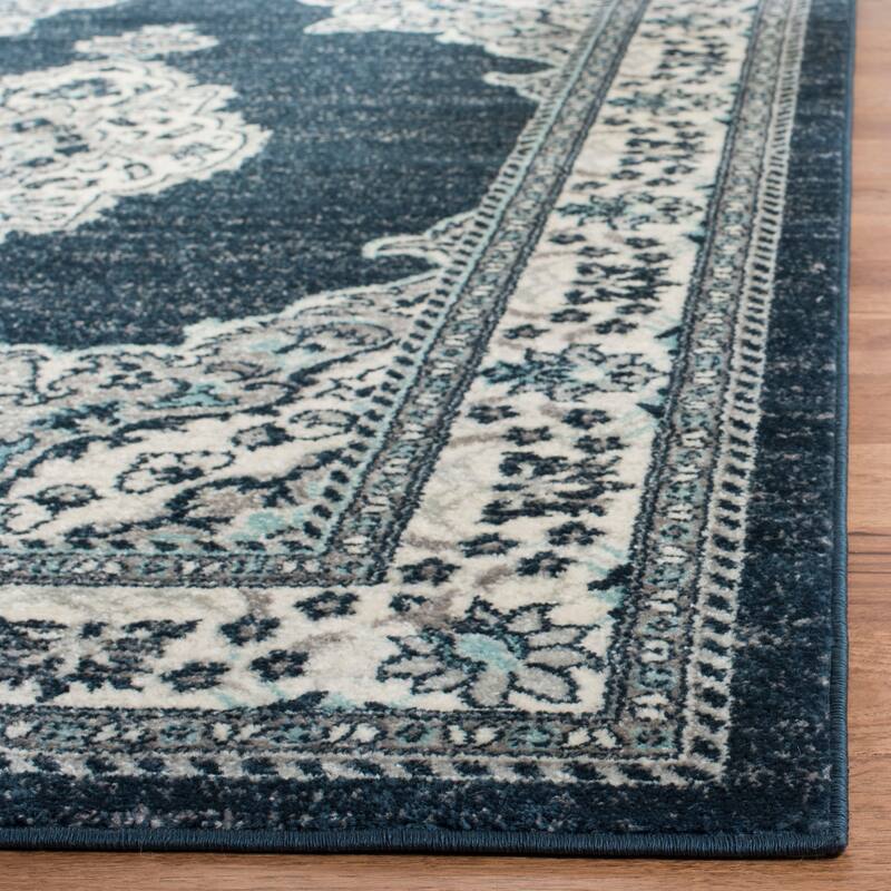 SAFAVIEH Madison Estela Vintage Boho Oriental Rug
