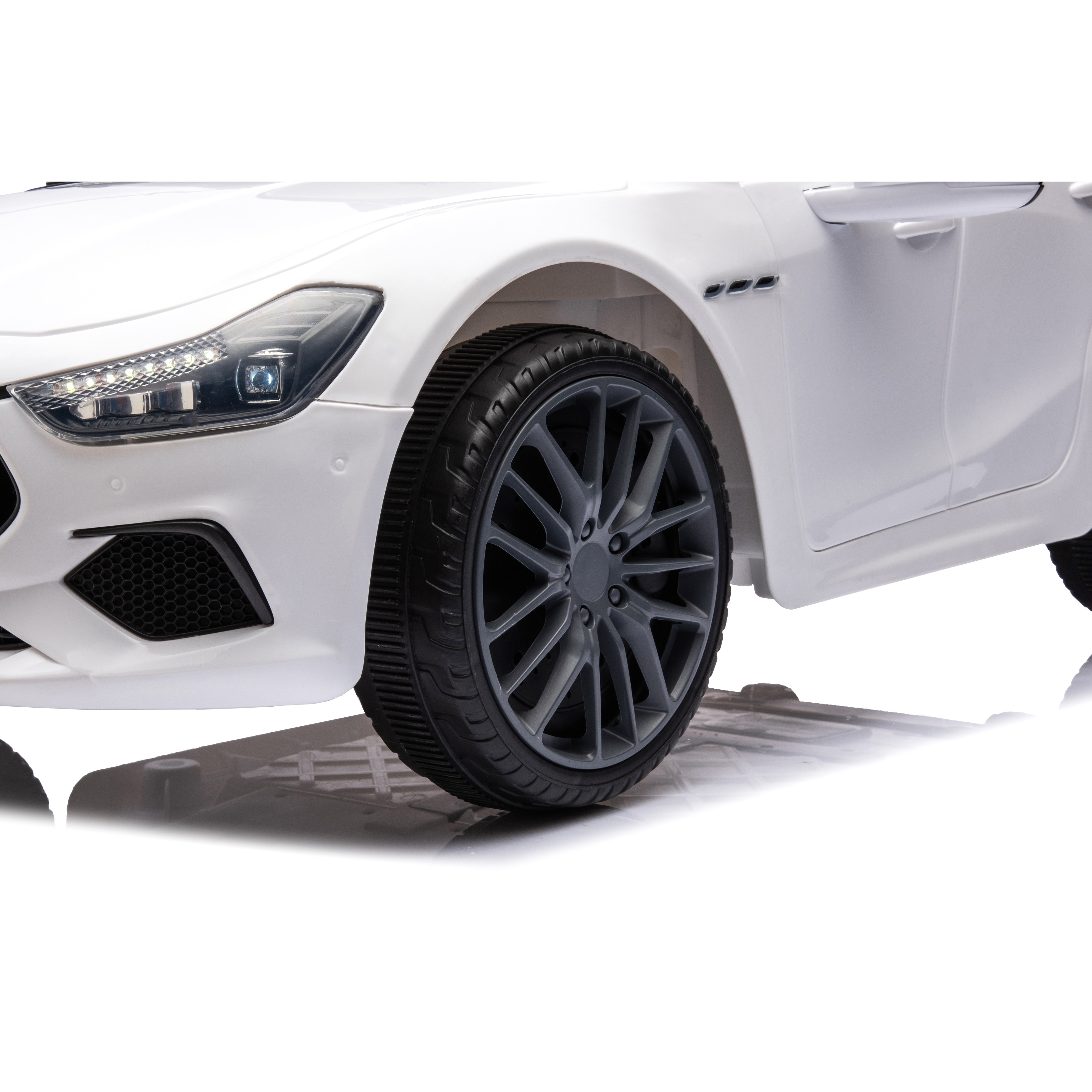 Maserati toy car outlet battery