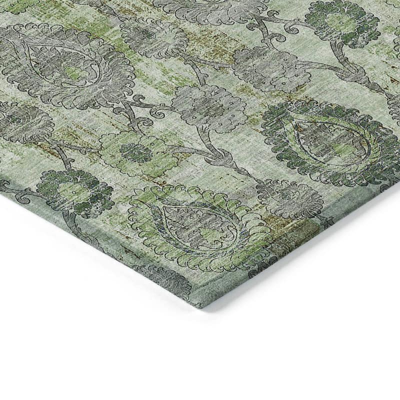 Machine Washable Indoor/ Outdoor Chantille Casual Floral Rug