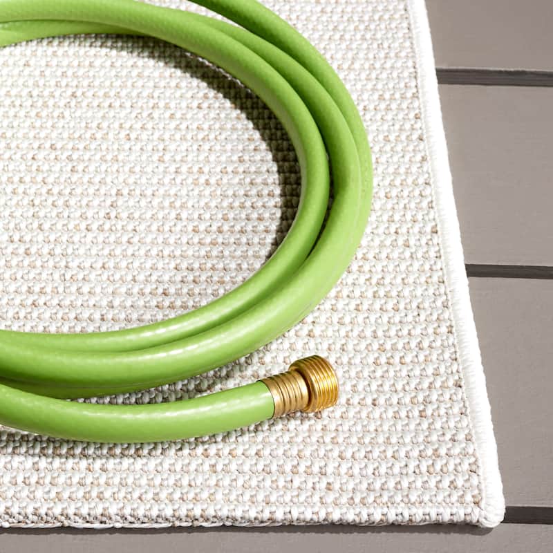 SAFAVIEH Sisal All-Weather Ajrie Indoor/Outdoor Waterproof Patio Backyard Rug