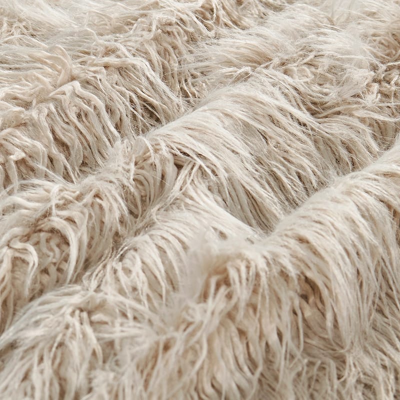 Karenne Shaggy Fauxfur Throw Blanket