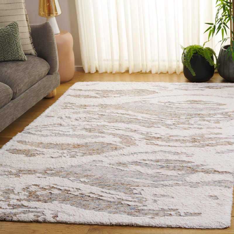 SAFAVIEH Handmade Casablanca Shag Dangira Wool High-Low Pile Rug - Ivory/Brown - 6' x 9'