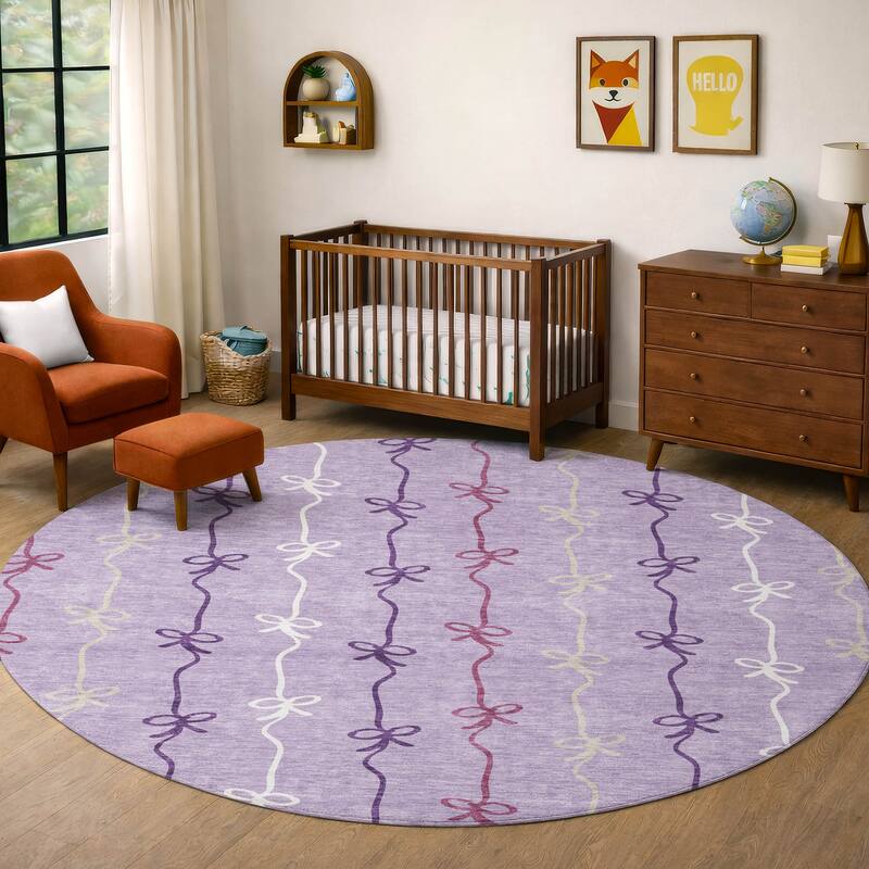 Machine Washable Indoor/ Outdoor Modern Bow Stripe Chantille Rug