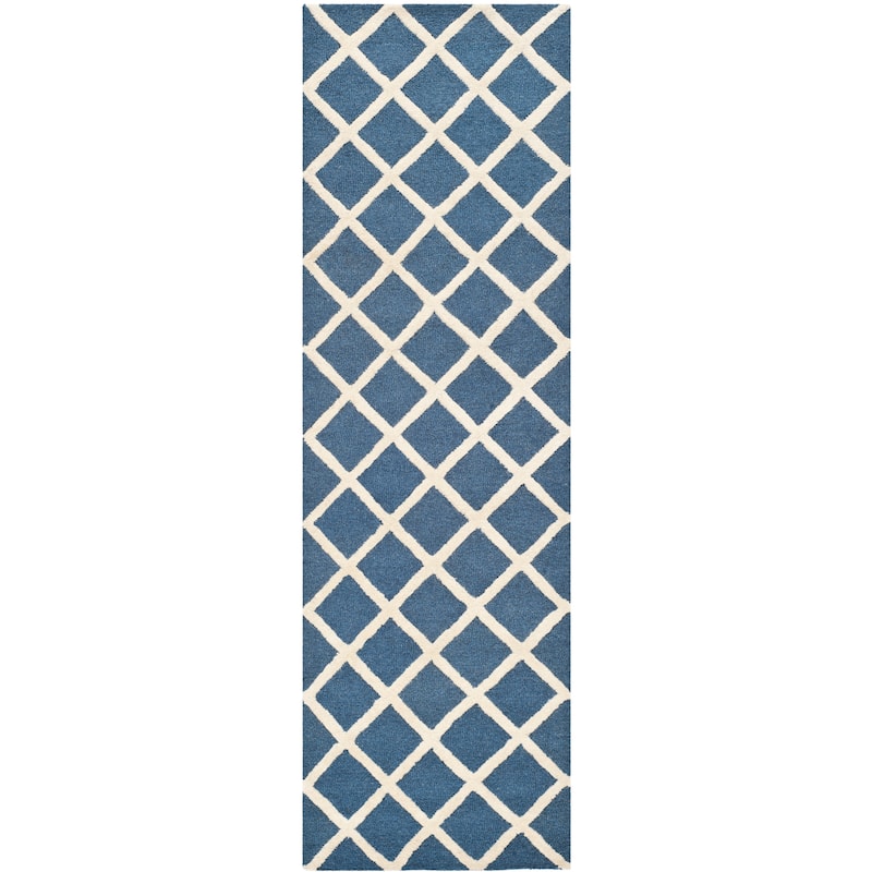 SAFAVIEH, Handmade Cambridge Siire Moroccan Trellis Wool Rug