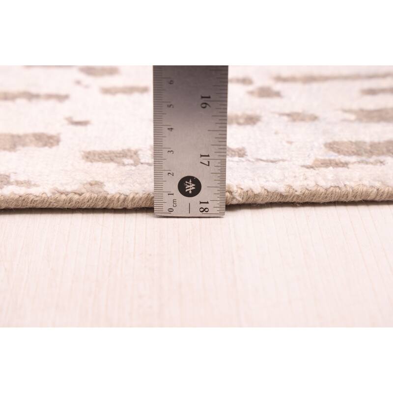 ECARPETGALLERY Hand-knotted Legacy Silver Silk, Wool Rug - 2'4 x 12'0