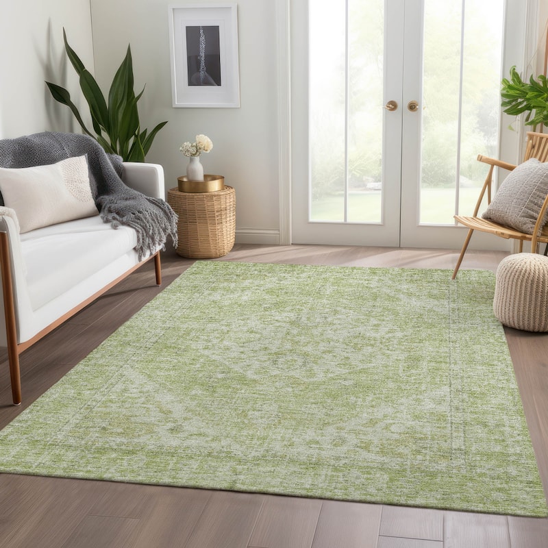 Machine Washable Indoor/ Outdoor Vintage Traditional Chantille Rug
