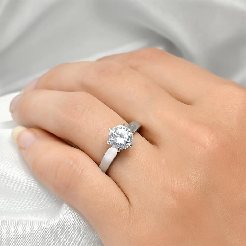 Sterling Silver 1.0 CT Brilliant Solitaire Cubic Zirconia Bridal Ring