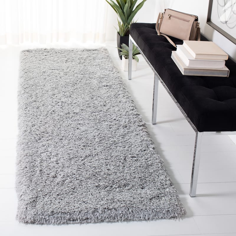 SAFAVIEH Handmade Brandy Shag Raila Glam Rug - 2'6" x 8' Runner - Silver