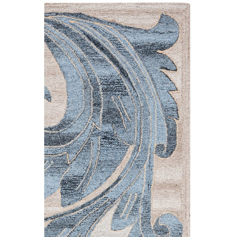 SAFAVIEH Handmade Abstract Chloi Floral Wool Rug