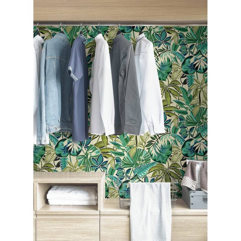 Caroline et Bettina Turquoise Feuilles Peel & Stick Wallpaper