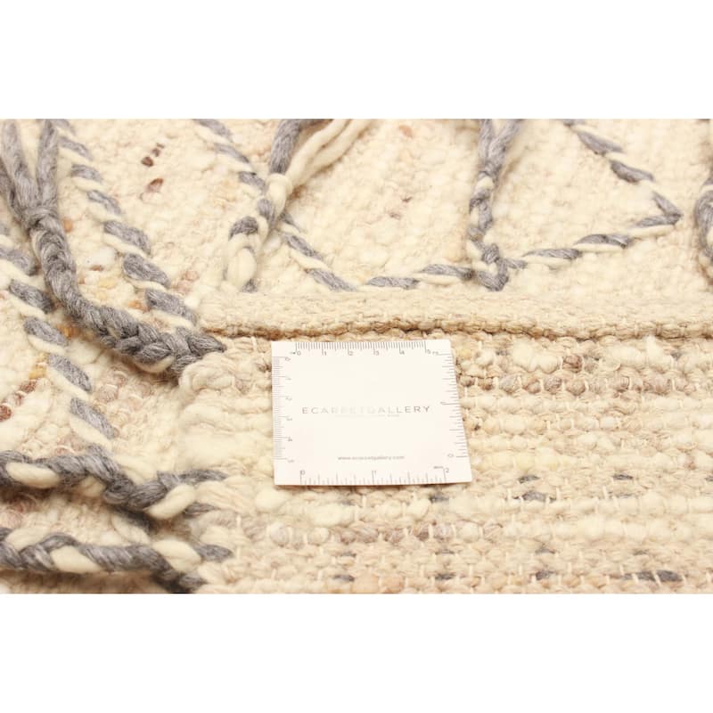 Sienna Cream Rug 5'6" x 7'6" - 5'6 x 7'6