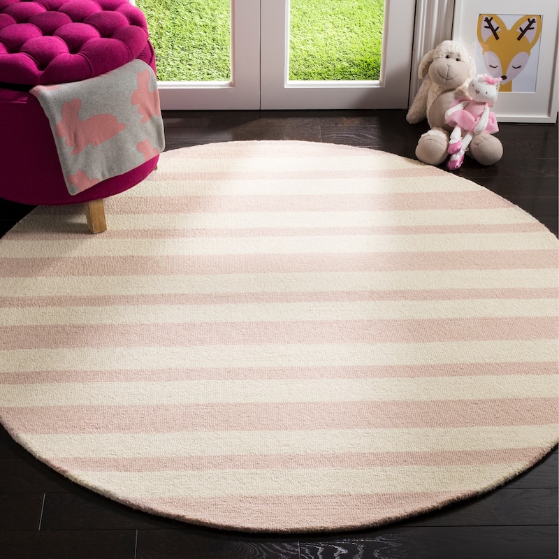 SAFAVIEH Handmade Kids Nigar Wool Rug - 5' Round - Pink/Ivory - Round