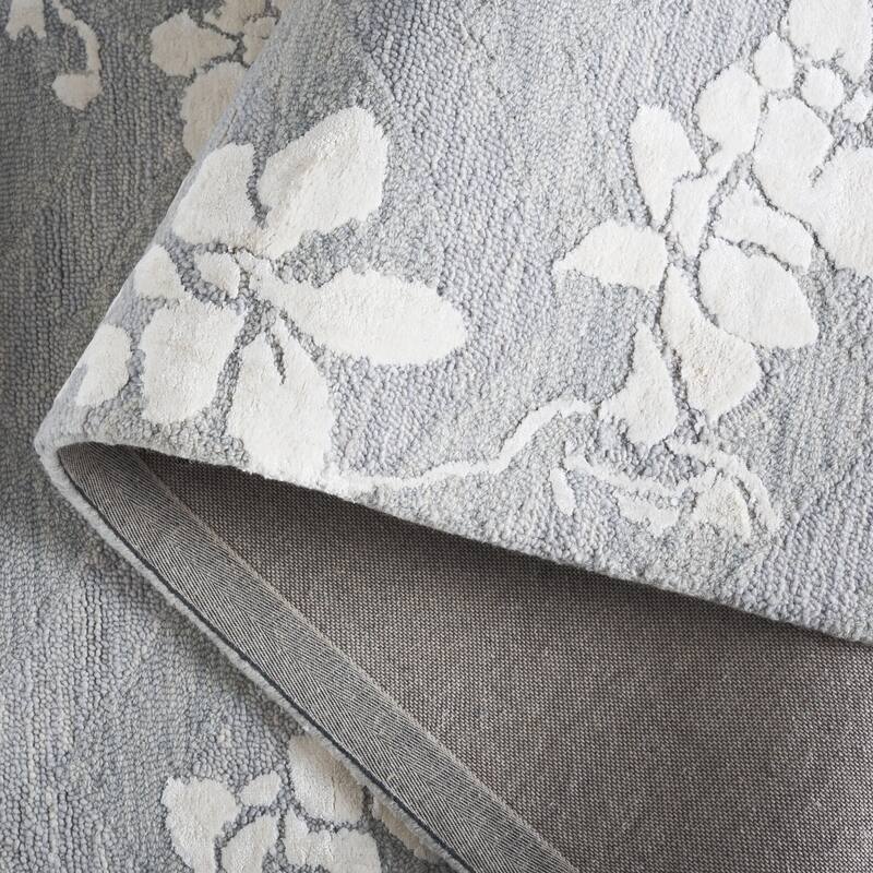 SAFAVIEH Handmade Glamour Barbe Wool Rug