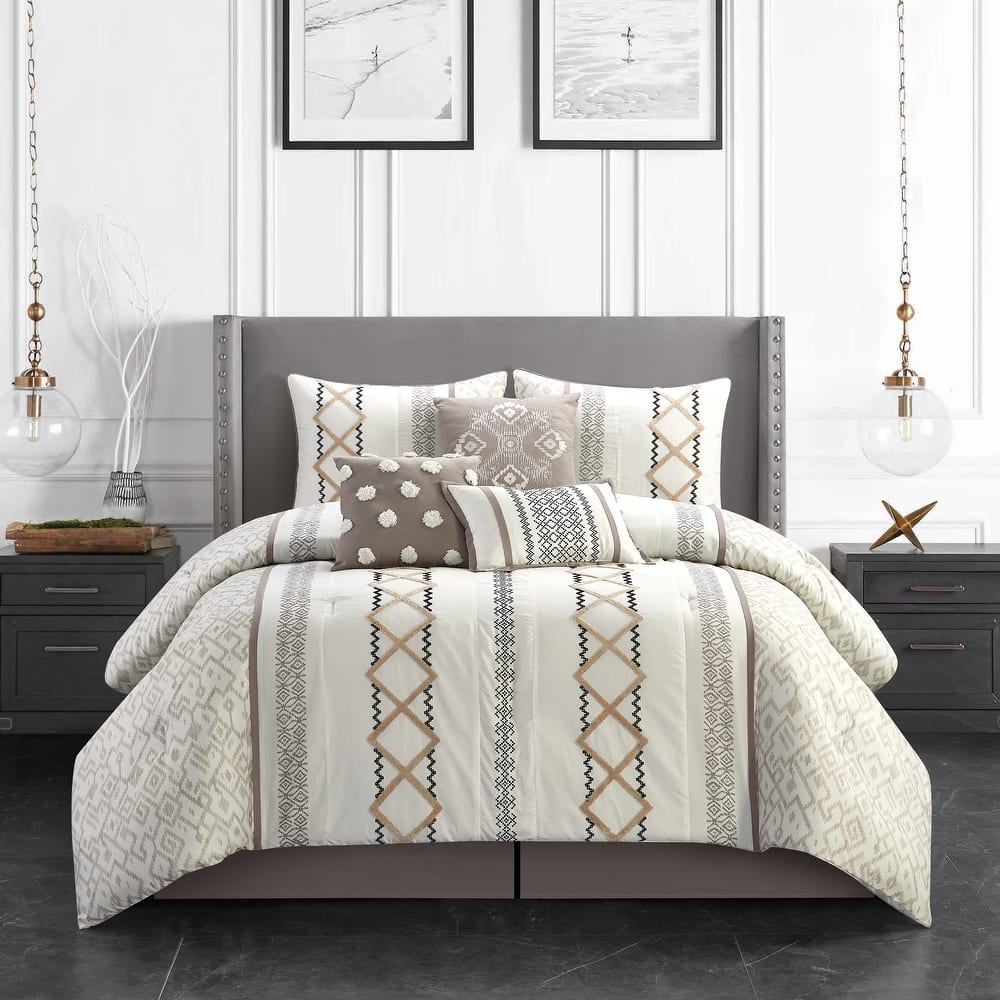 Nanshing Trina Embroidered 7-Piece Comforter Set