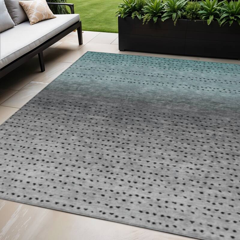 HomeRoots Abstract Transitional Rectangle Outdoor Rug - 5' X 8'