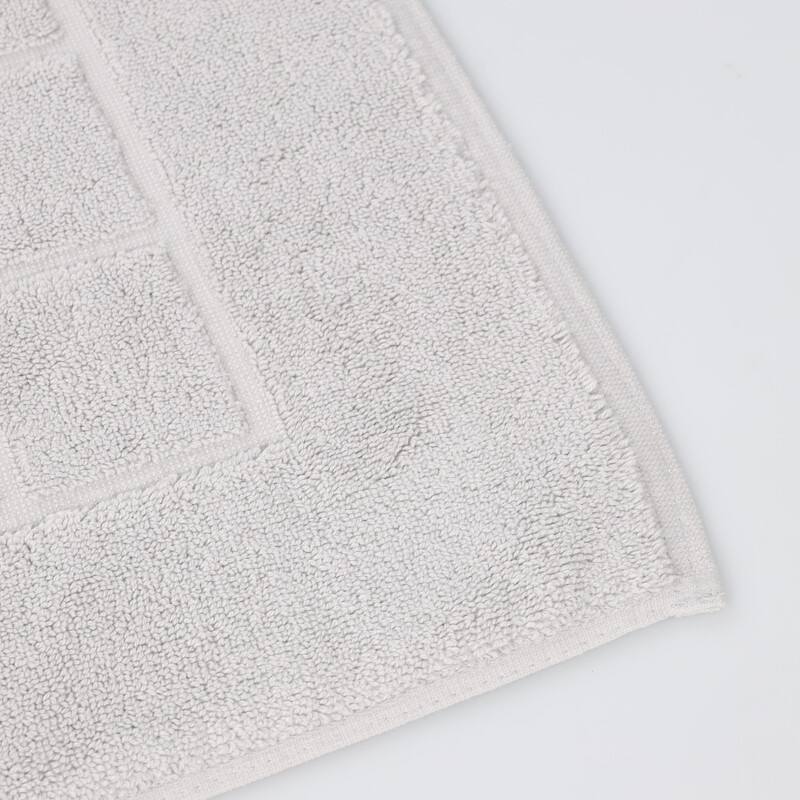 Blue Nile Mills 100% Cotton Terry Solid Absorbent Thick Checkered Washable Bath Mats, Set of 2