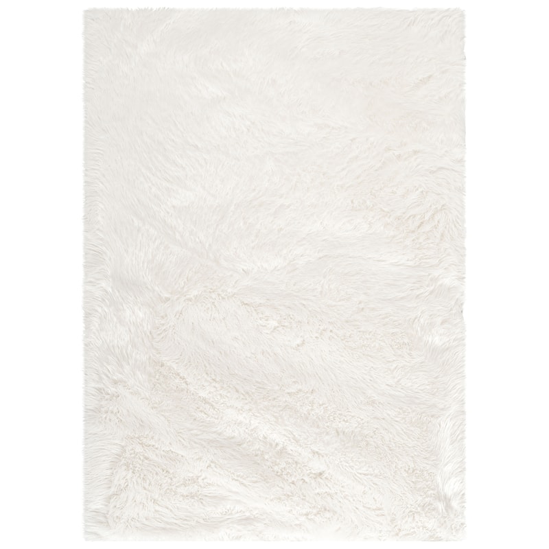 SAFAVIEH Faux Sheep Skin Alexandria 2.4-inch Thick Rug