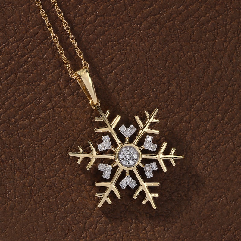 10K Gold 1/10ct TDW Diamond Snowflake Pendant Necklace for Women - 18 Inch - Yellow - Yellow