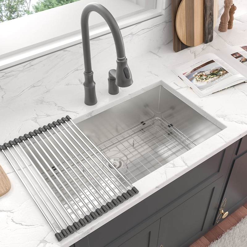 Kichae Undermount Kitchen Sink Stainless Steel Kitchen Sinks 18 Gauge Kitchen Sinks Under Mount 26/30/32/33 Inch