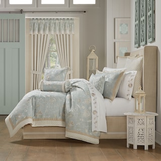 J. Queen New York Garden View Comforter Set