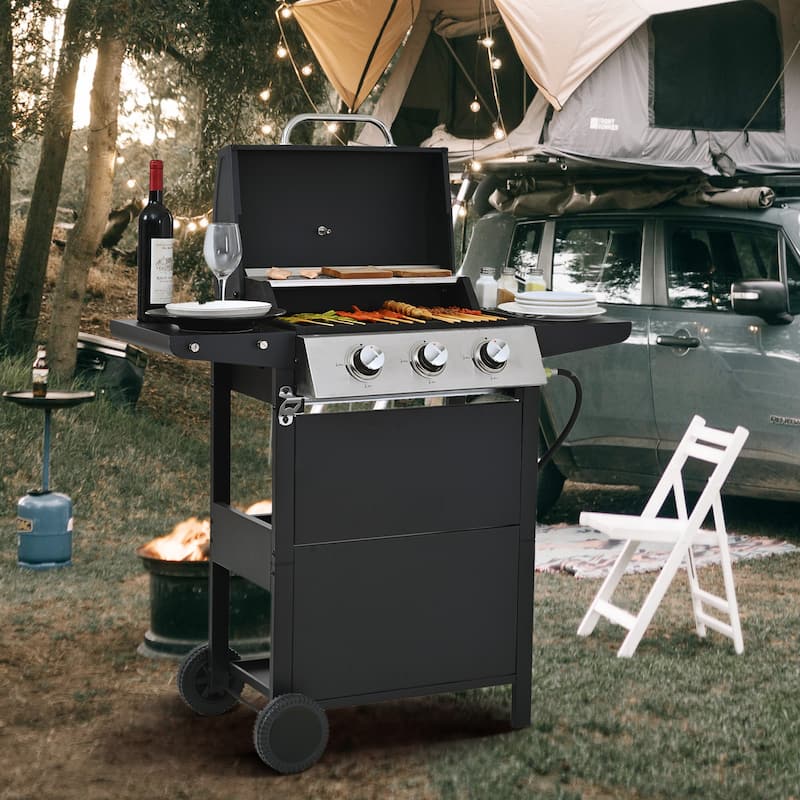 3-Burner Propane Gas Grills With 2 Foldable Shelves