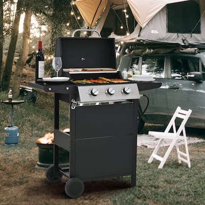 3-Burner Propane Gas Grills With 2 Foldable Shelves