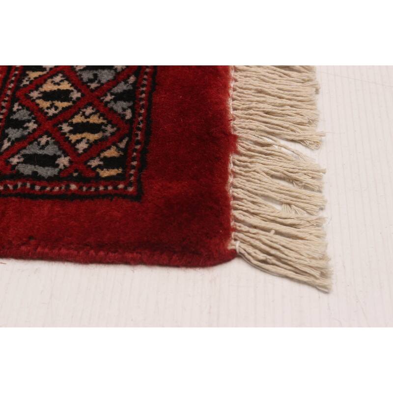 ECARPETGALLERY Hand-knotted Peshawar Bokhara Red Wool Rug - 6'8 x 10'1