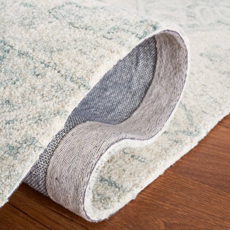 Martha Stewart by SAFAVIEH Handmade Reineke Wool Rug