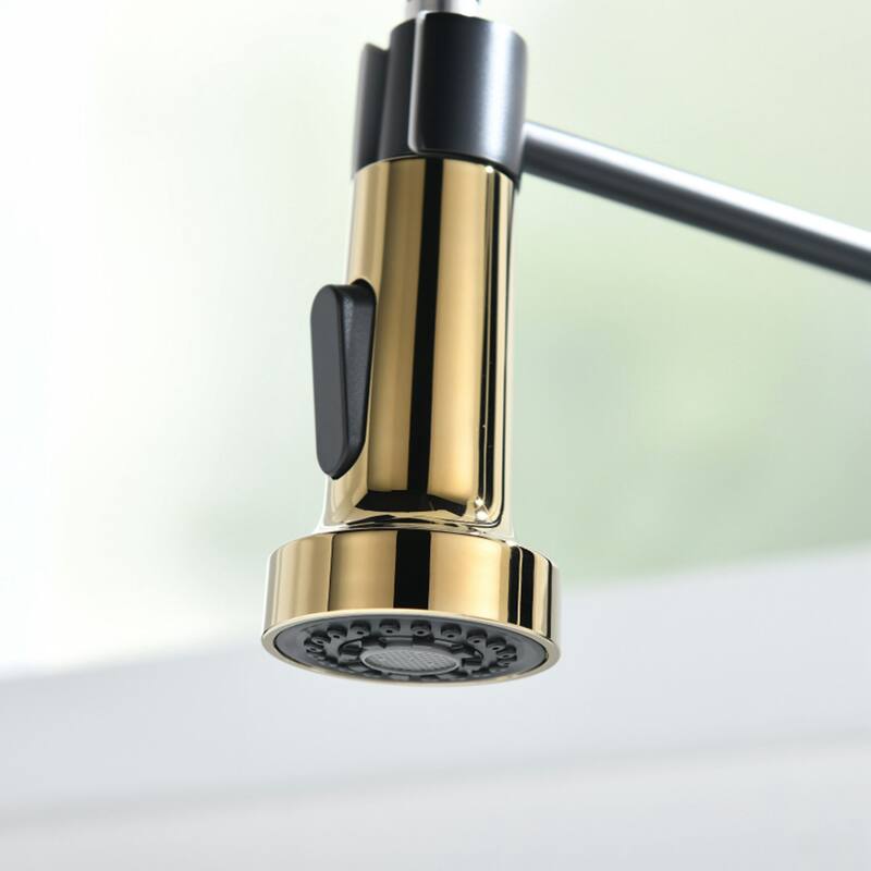 Single Handle Pull-down 360 Degrees Swivel Kitchen Faucet