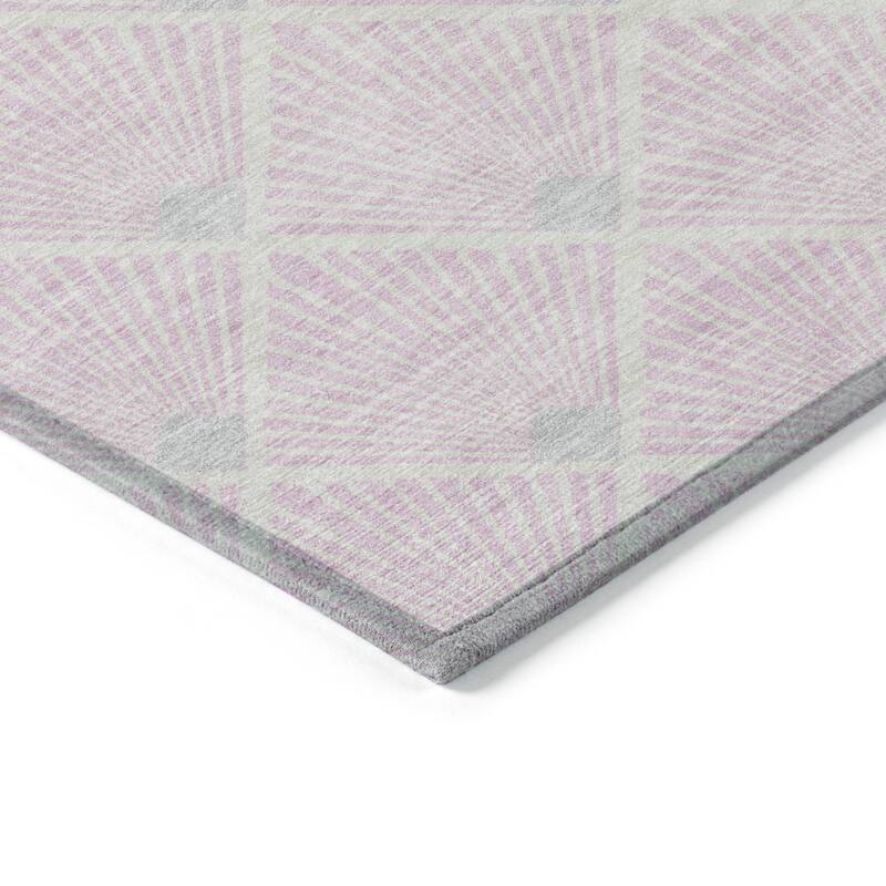 HomeRoots Geometric Transitional Rectangle Outdoor Rug