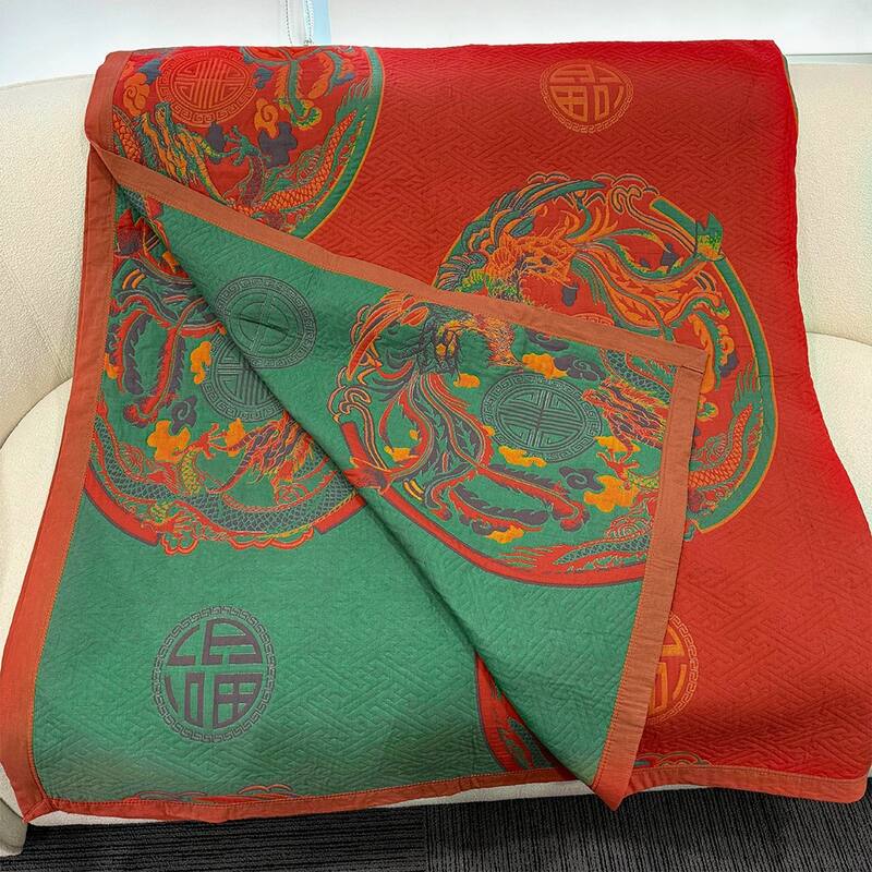 Chic Reverisible Cotton Throw Blanket Red